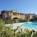 Casa Della Romantica * Манерба-дель-Гарда