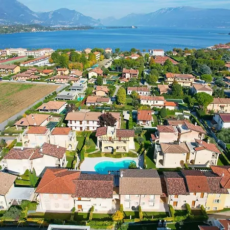 Casa Della Romantica Apartment Manerba del Garda